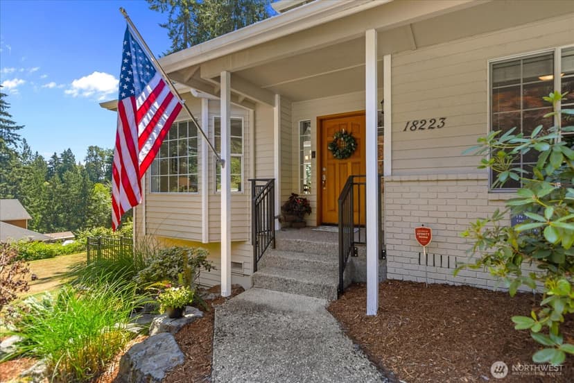 Property photo for 18223 Yew Way, Snohomish photo 5