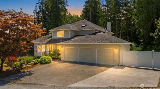 Property photo for 18223 Yew Way, Snohomish photo 4