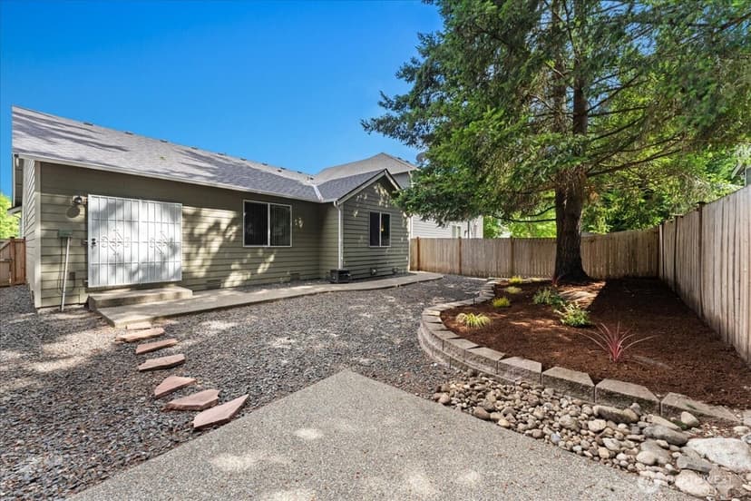 Property photo for 17820 35th Avenue E, Tacoma photo 31