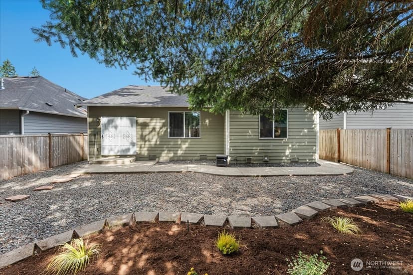 Property photo for 17820 35th Avenue E, Tacoma photo 32