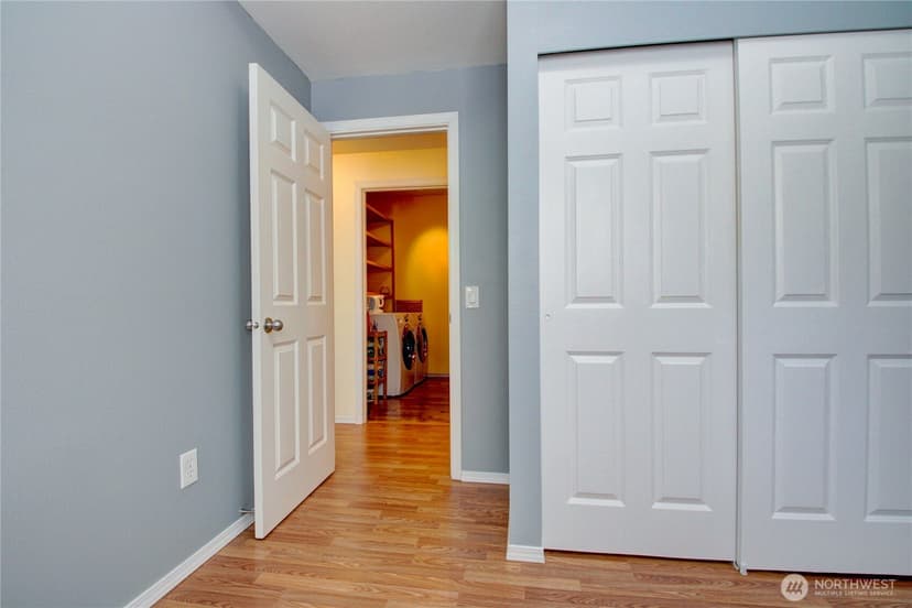 Property photo for 5208 213th Place SW, Mountlake Terrace photo 24