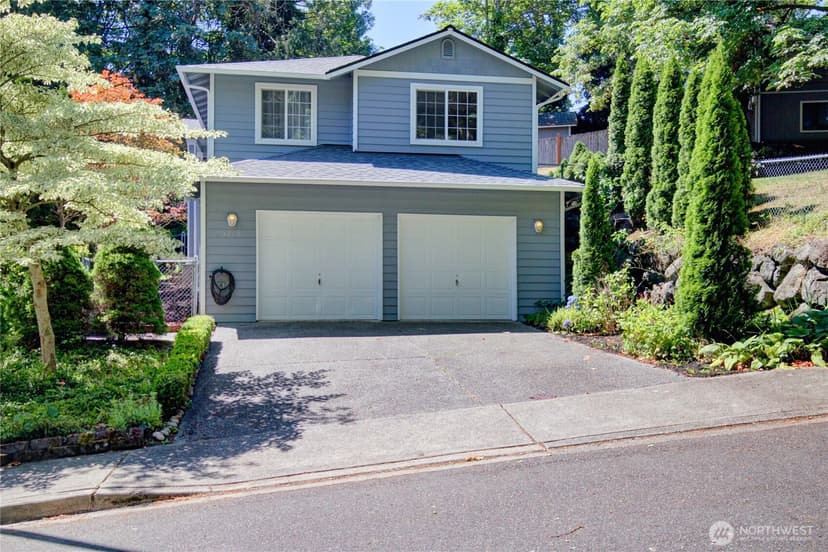 Property photo for 5208 213th Place SW, Mountlake Terrace photo 2