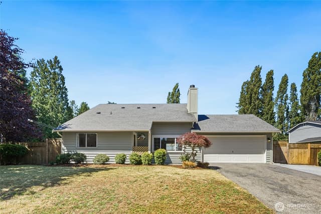 Property photo for 4325 152nd Street SW, Lynnwood photo 2
