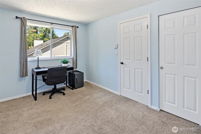 Property photo for 4325 152nd Street SW, Lynnwood photo 17