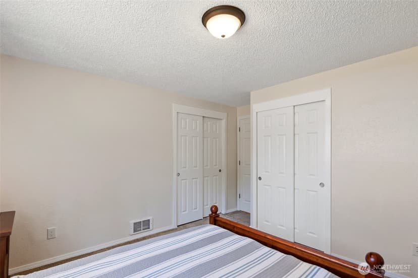 Property photo for 4325 152nd Street SW, Lynnwood photo 28
