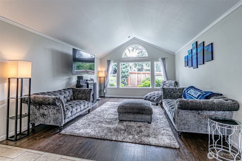 Property photo for 11218 215th Avenue E, Bonney Lake photo 4