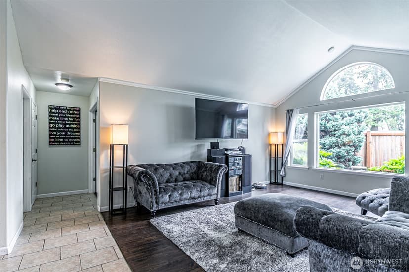 Property photo for 11218 215th Avenue E, Bonney Lake photo 5