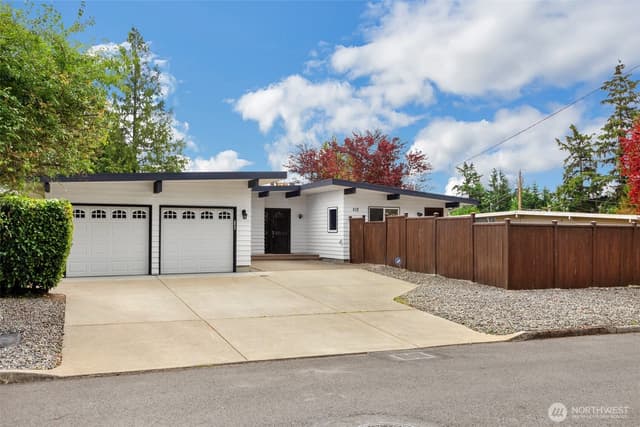 Property photo for 512 167th Ave NE, Bellevue