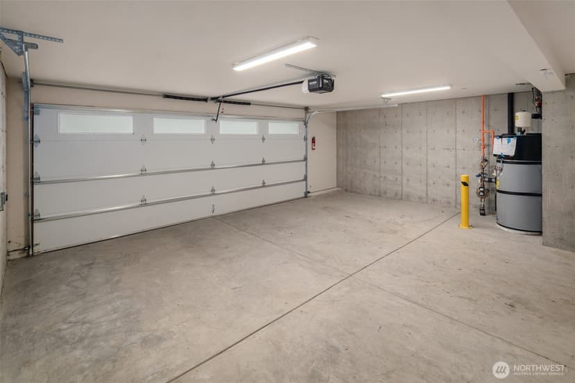 Property photo for 454 NE 40th Street, Seattle photo 34