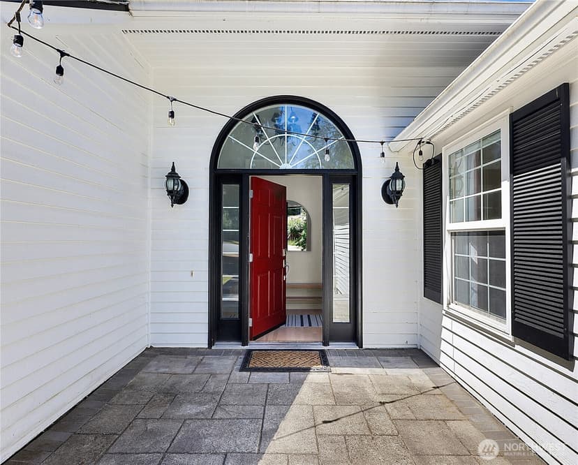 Property photo for 15917 183rd Place NE, Woodinville photo 3