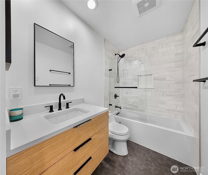 Property photo for 15917 183rd Place NE, Woodinville photo 30