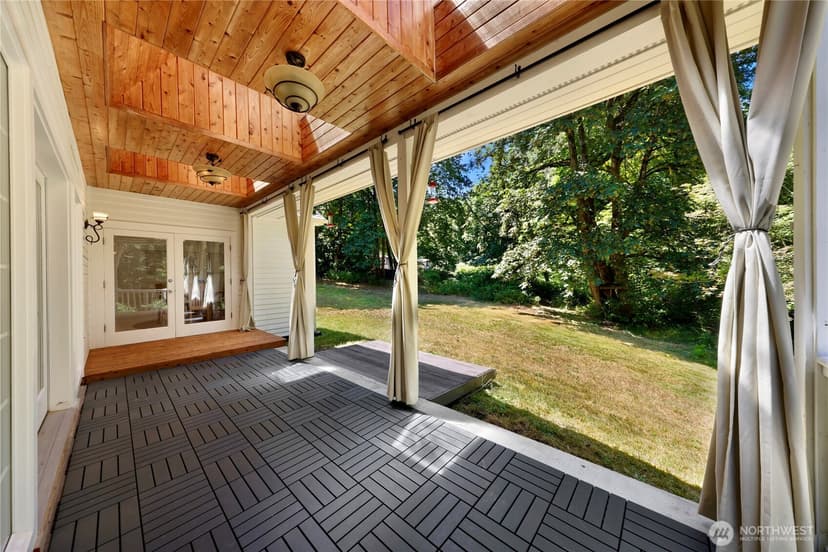 Property photo for 15917 183rd Place NE, Woodinville photo 31