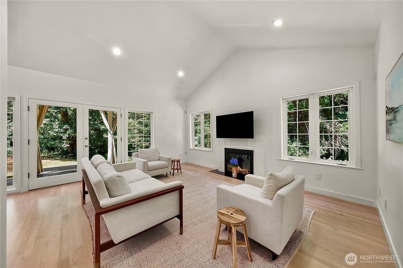 Property photo for 15917 183rd Place NE, Woodinville photo 6