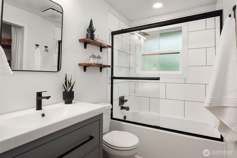 Property photo for 6359 18th Avenue SW, Seattle photo 18