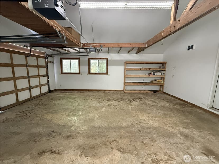 Property photo for 2015 290th Avenue NE, Carnation photo 30