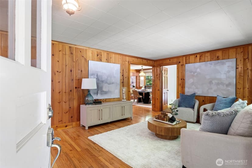 Property photo for 2015 290th Avenue NE, Carnation photo 8
