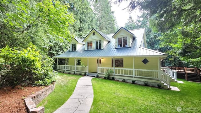 Property photo for 2015 290th Avenue NE, Carnation photo 2