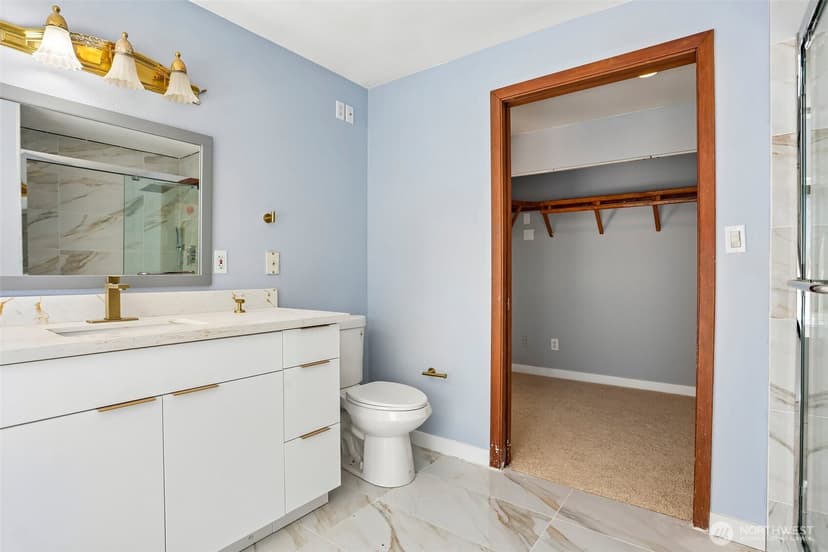 Property photo for 16220 Ambaum Boulevard S, Burien photo 21