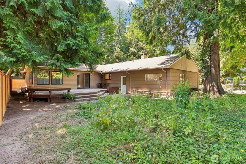 Property photo for 16220 Ambaum Boulevard S, Burien photo 36