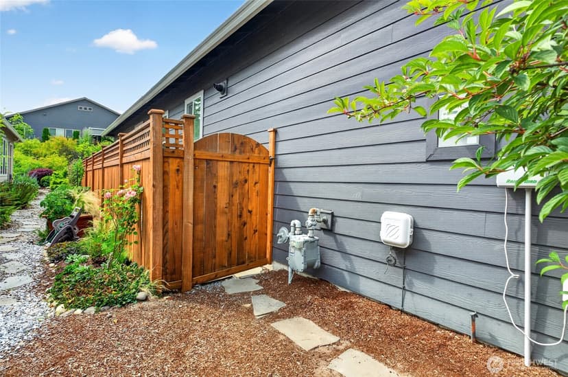Property photo for 14618 185th Avenue E, Bonney Lake photo 33