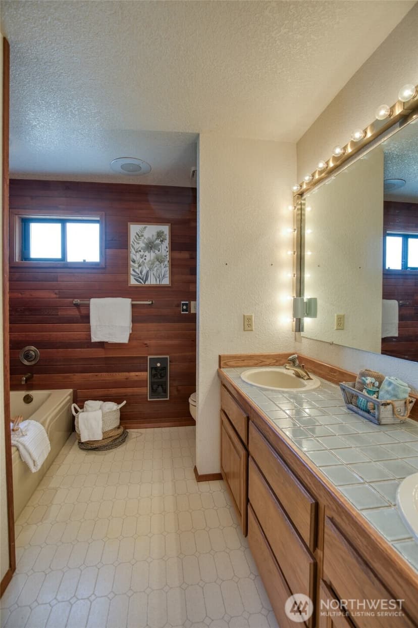 Property photo for 854 Texmar Avenue SW, Ocean Shores photo 30