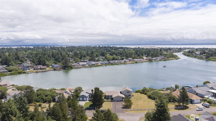 Property photo for 854 Texmar Avenue SW, Ocean Shores photo 39