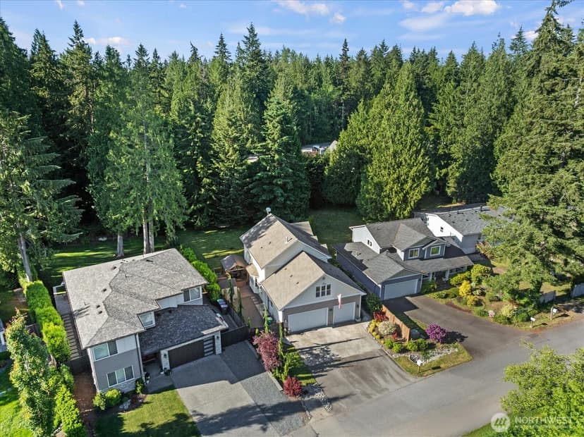 Property photo for 10005 228th Place SE, Woodinville photo 34