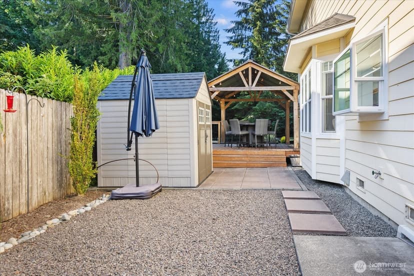 Property photo for 10005 228th Place SE, Woodinville photo 32