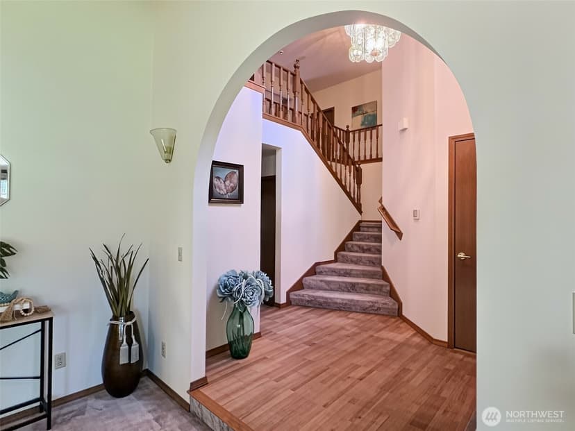 Property photo for 17517 SE 293rd Place, Kent photo 3