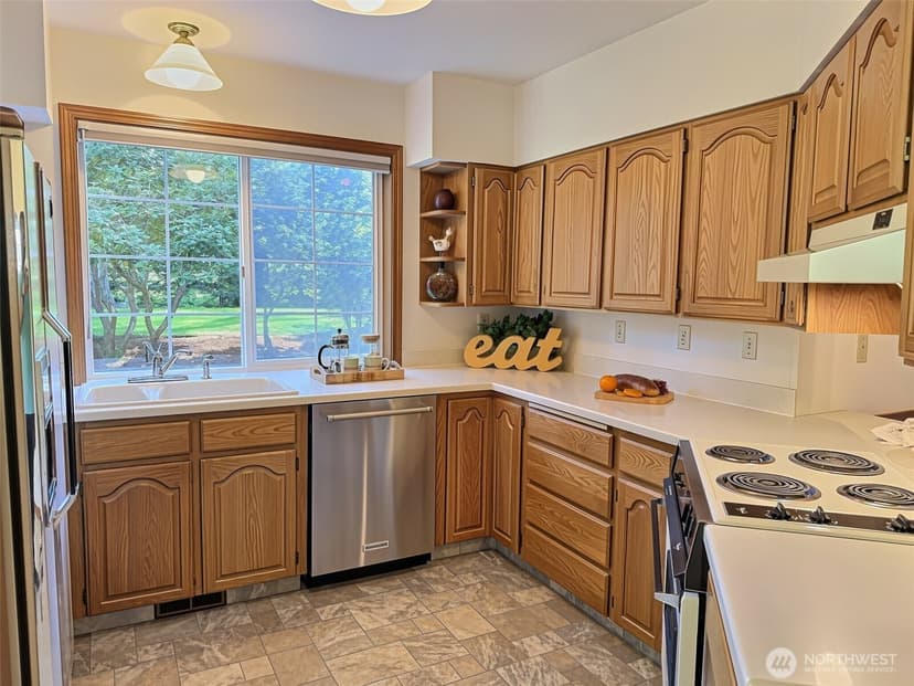 Property photo for 17517 SE 293rd Place, Kent photo 18