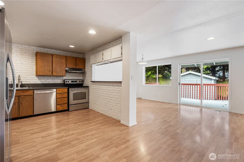 Property photo for 9604 NE 124th Street, Kirkland photo 4