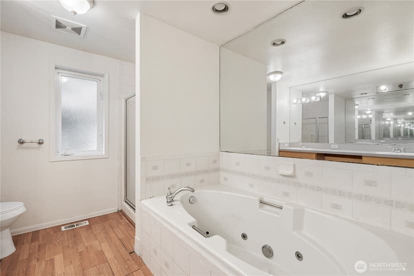 Property photo for 9604 NE 124th Street, Kirkland photo 12