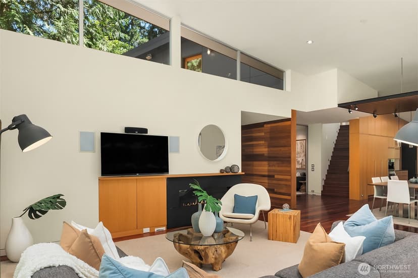 Property photo for 2716 107th Avenue SE, Beaux Arts photo 5