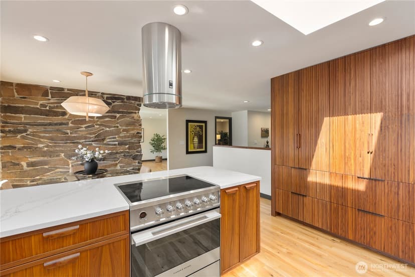 Property photo for 6498 NE Monte Vista Drive, Bainbridge Island photo 12