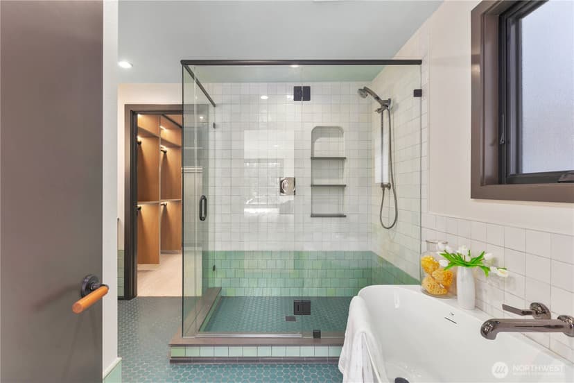 Property photo for 6498 NE Monte Vista Drive, Bainbridge Island photo 23