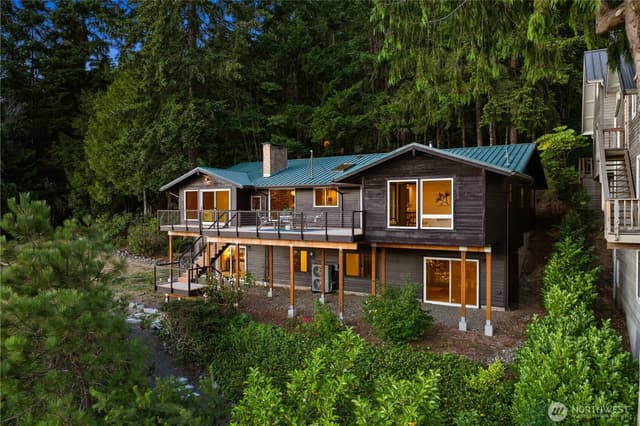 Property photo for 6498 NE Monte Vista Drive, Bainbridge Island photo 3