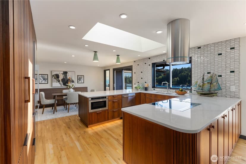 Property photo for 6498 NE Monte Vista Drive, Bainbridge Island photo 10