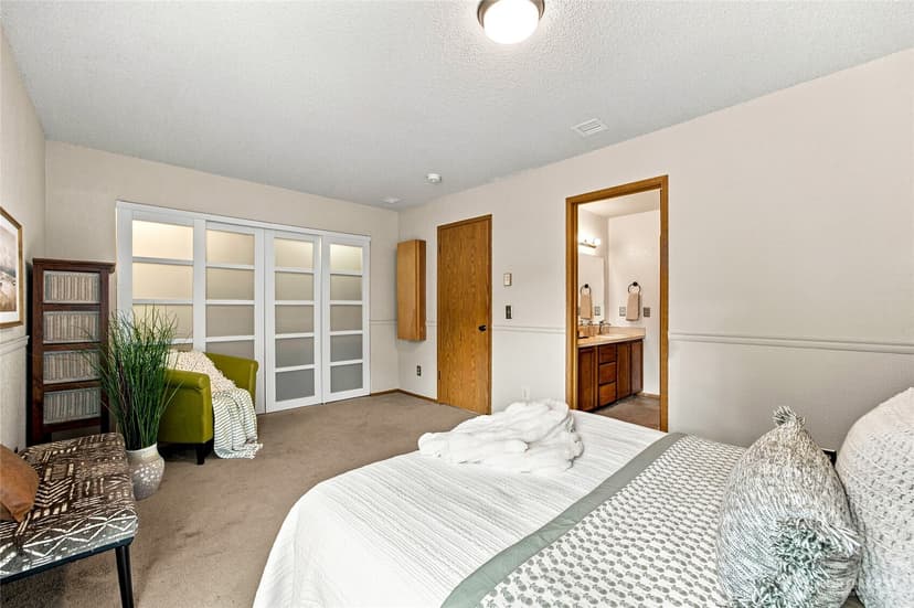 Property photo for 1208 S 216th Street #C201, Seattle photo 25