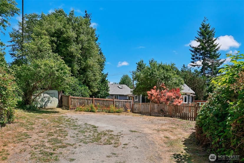 Property photo for 1010 S Director Street, Seattle photo 33