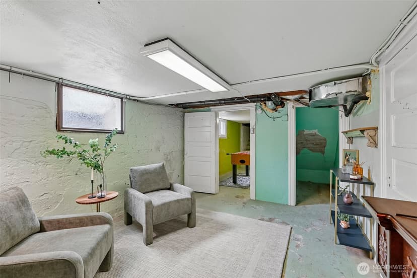 Property photo for 1010 S Director Street, Seattle photo 26