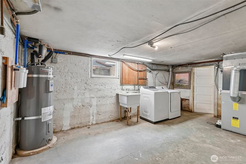 Property photo for 1010 S Director Street, Seattle photo 29