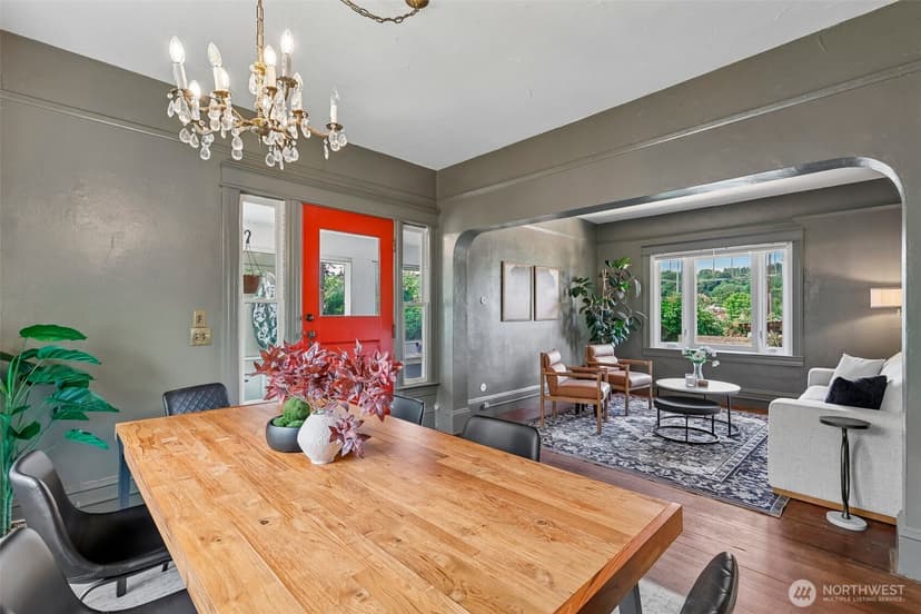 Property photo for 1010 S Director Street, Seattle photo 11