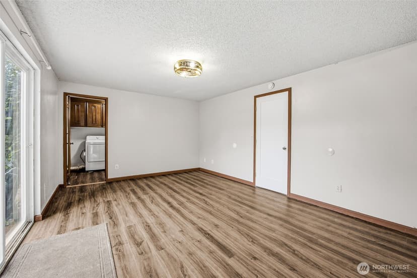 Property photo for 2519 151st Street E, Tacoma photo 10