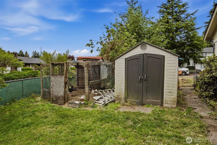 Property photo for 2519 151st Street E, Tacoma photo 23