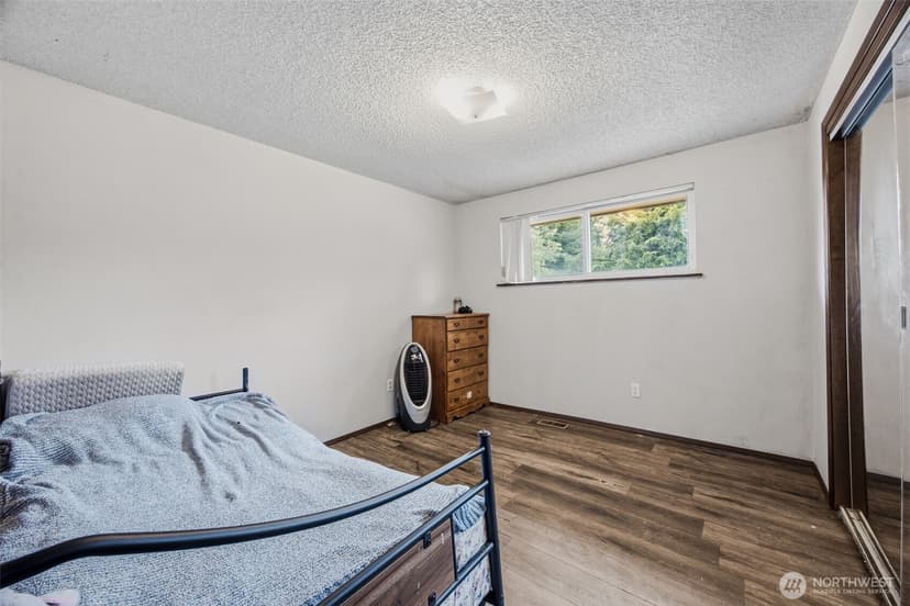 Property photo for 2519 151st Street E, Tacoma photo 14
