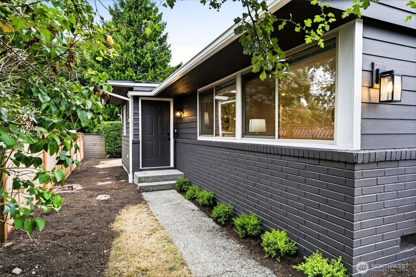 Property photo for 4846 S Kenny Street, Seattle photo 3