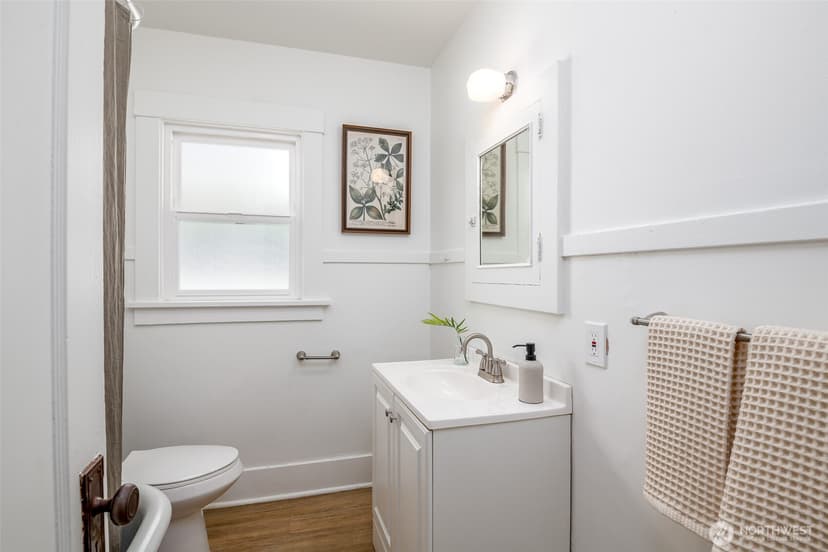 Property photo for 914 S M Street, Tacoma photo 23