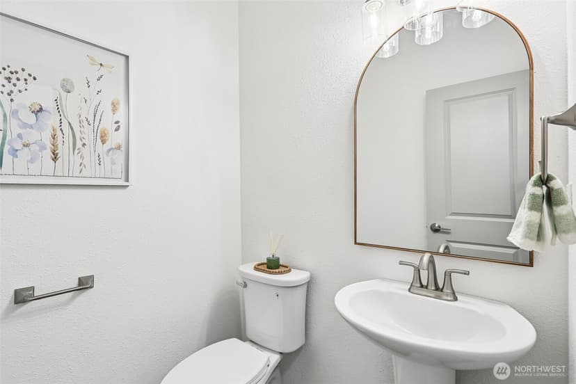Property photo for 4051 E J St, Tacoma photo 8