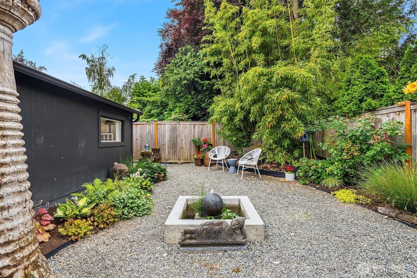 Property photo for 3727 77th Place SE, Mercer Island photo 27