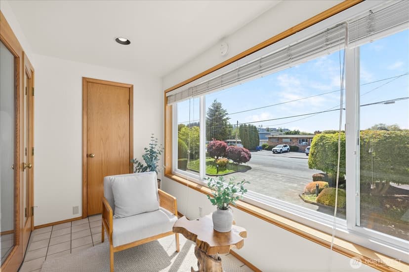 Property photo for 233 3rd Avenue S #203, Edmonds photo 11